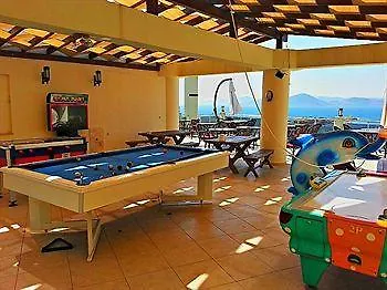 Hotel Royal Heights *