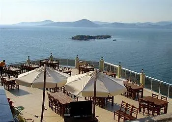 Royal Heights Hotel *