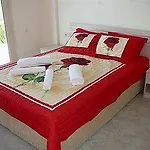 Royal Heights * Bogazici