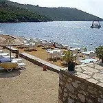 Royal Heights Hotel *